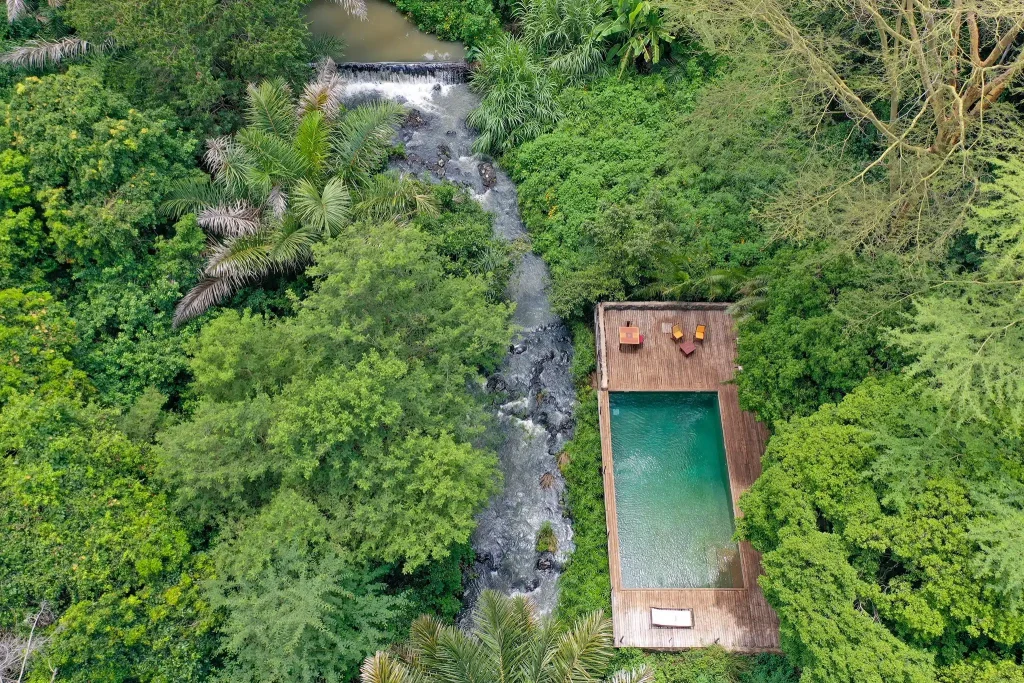 Rhino River Camp – Meru, Kenya