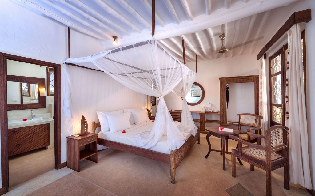 Diamonds Mapenzi, Zanzibar