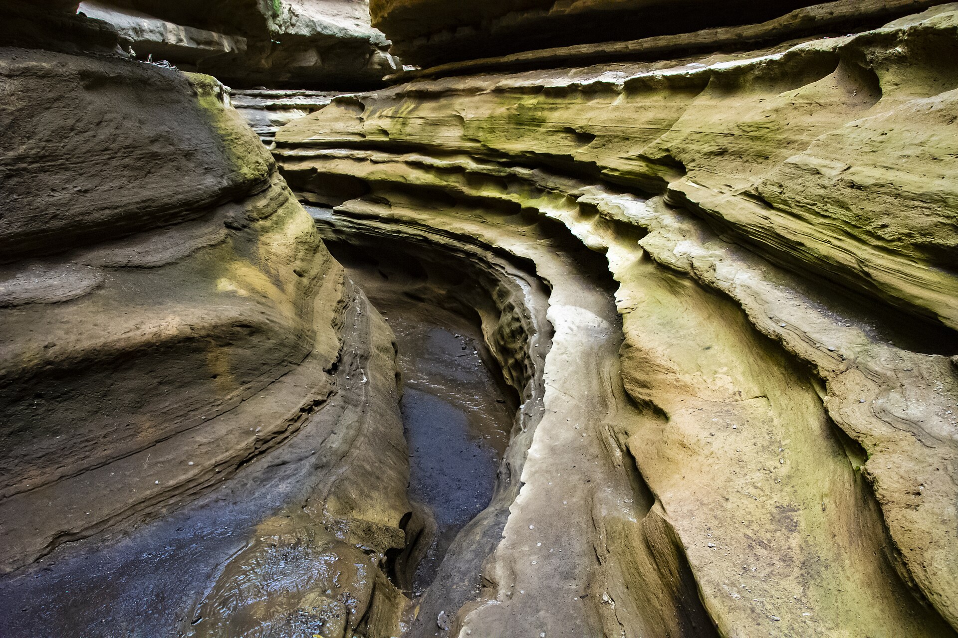 Hell's Gate Gorge 02
